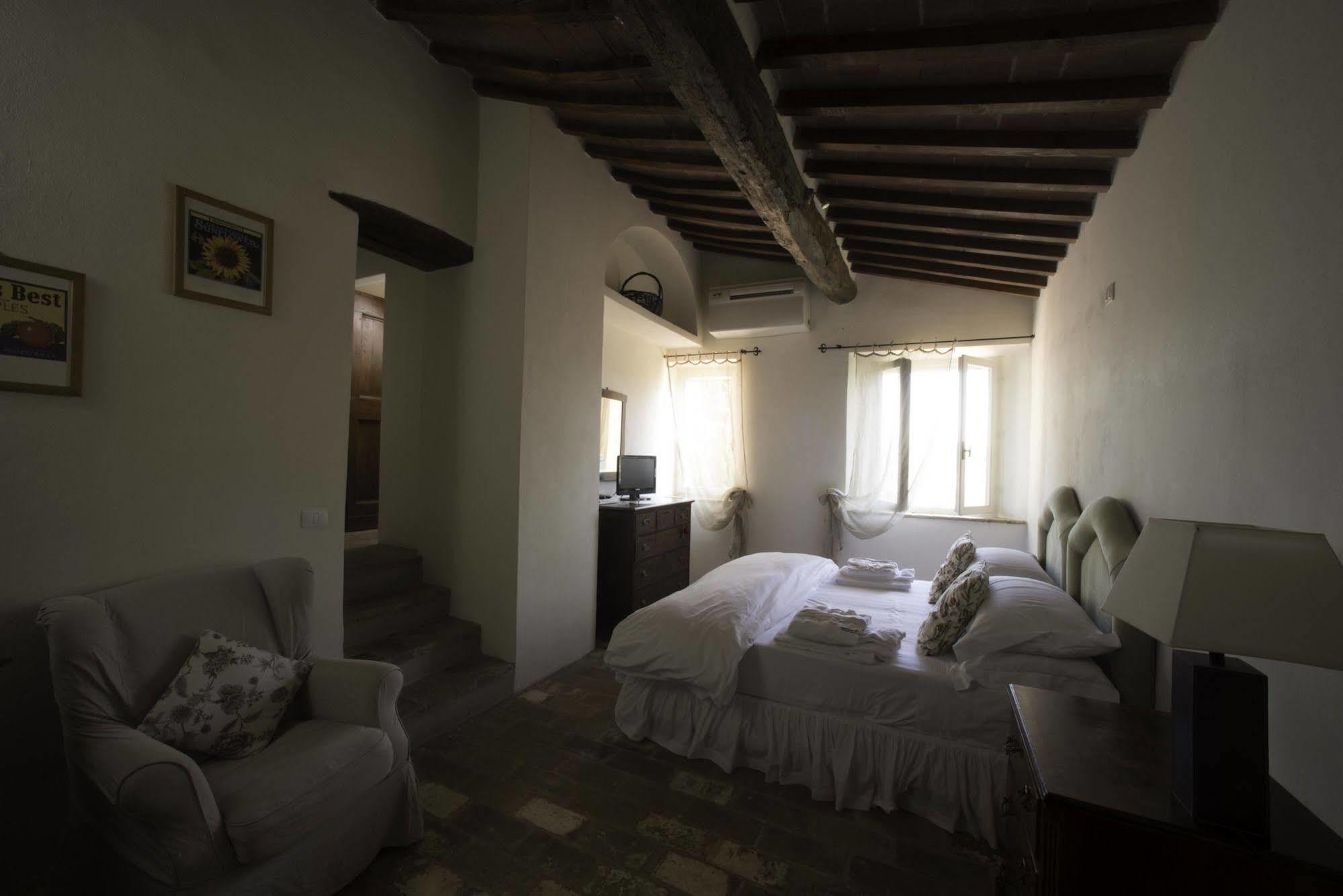 Tenuta Santo Pietro Pienza Eksteriør bilde